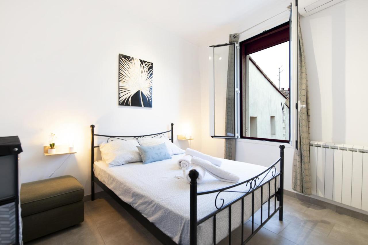 Suite Volupte Classee 3 Etoiles Avec Vue Sur Jardin, Climatisation Montpellier Exterior photo
